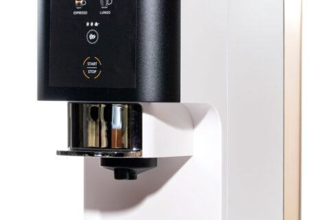 De’Longhi Magnifica S ECAM22110B Review: Genuinely Fuss-Free Bean-to-Cup Coffee