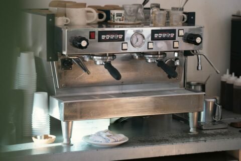 Nuova Simonelli Appia Life Review: Consistent Volumetric Dosing for Busy Bars